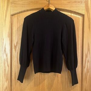 NWT Vera Modo black sweater size M